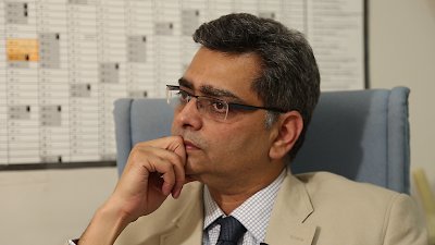 Dr. Manish Kulkarni