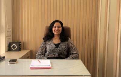 Dr. Reshma Ahuja - Leading Dermatologist, Cosmetologist & Trichologist in Powai