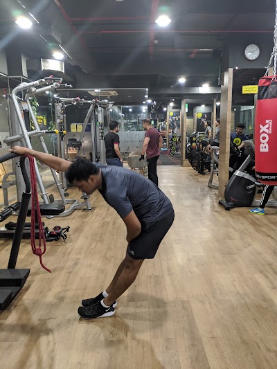 Gold’s Gym Pune Baner