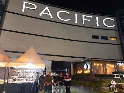 Home Centre - Furniture Store