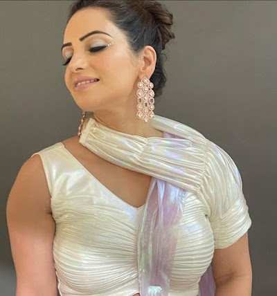 Meraki Makeover by Neha | Best Bridal Makeup Artist In Delhi