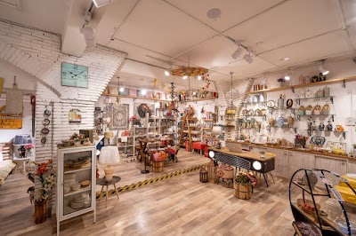 Naayab - Home Decor & Lifestyle