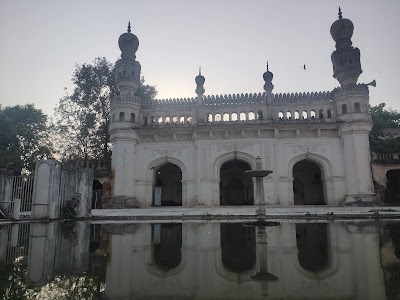 Paigah Tombs