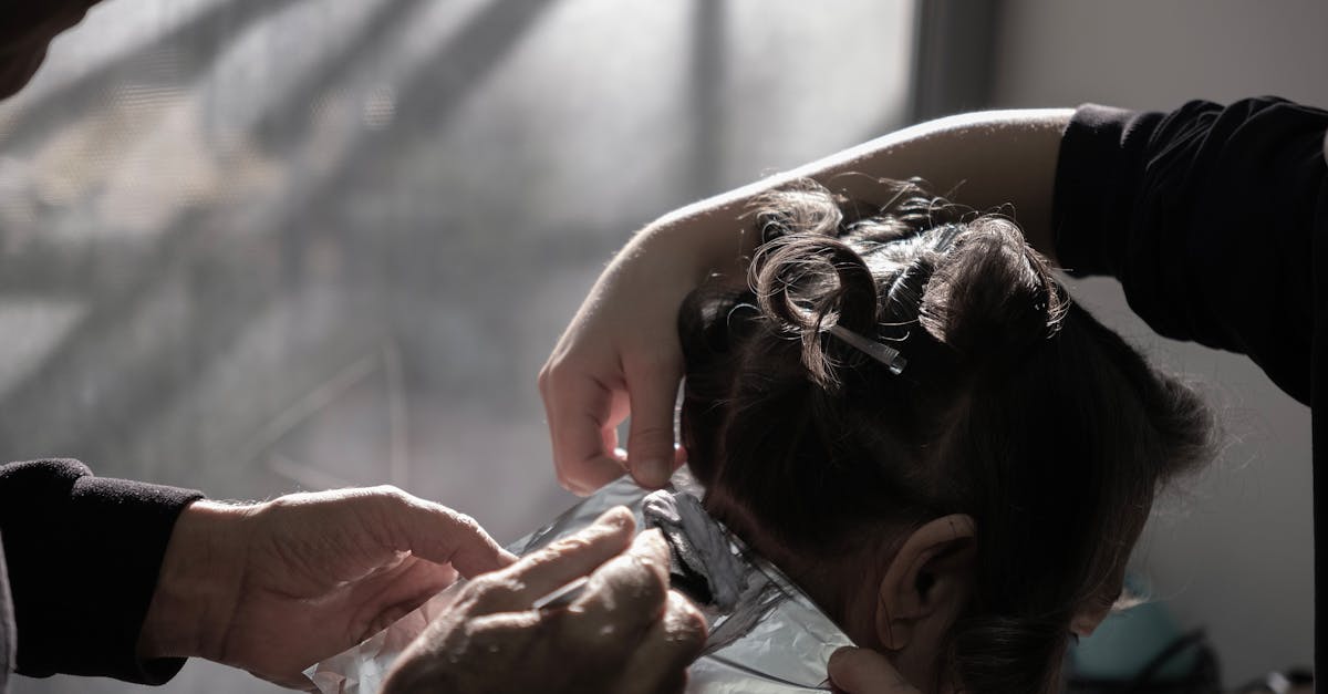 Highly Rated Hair Salons for Women in Mumbai